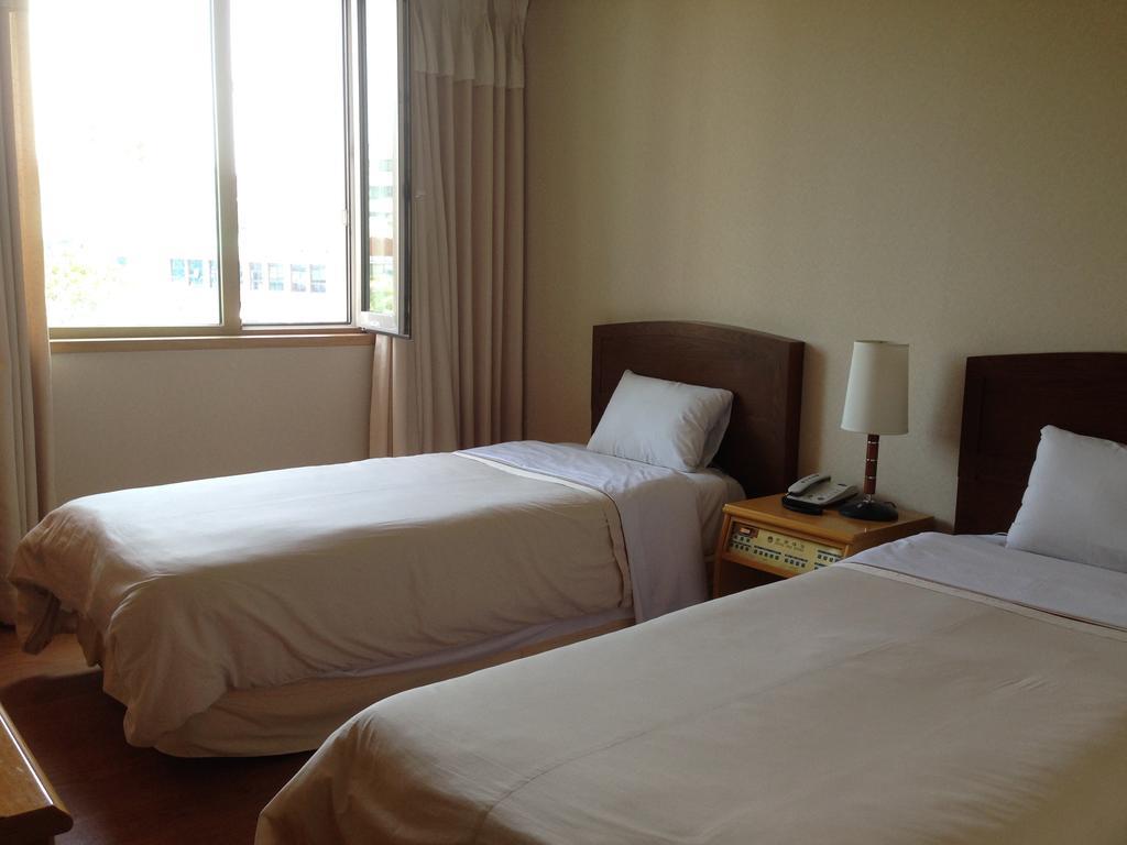 Daedong Hotel Jeju Oda fotoğraf