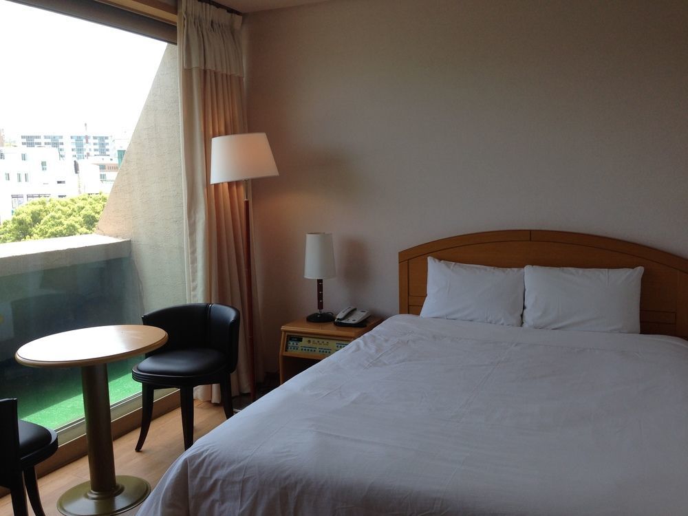 Daedong Hotel Jeju Dış mekan fotoğraf